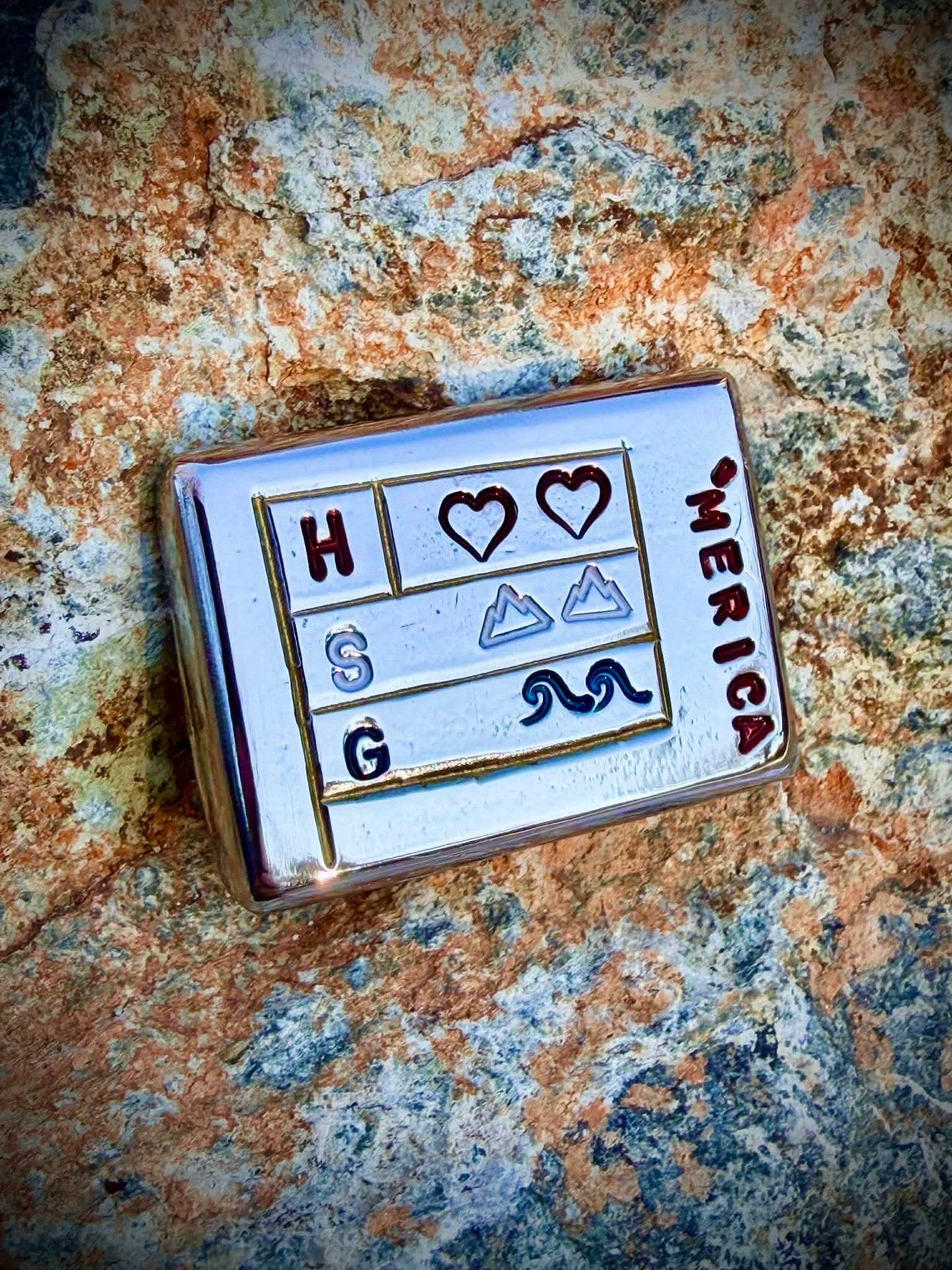 MONSTER American Flag Ball Marker