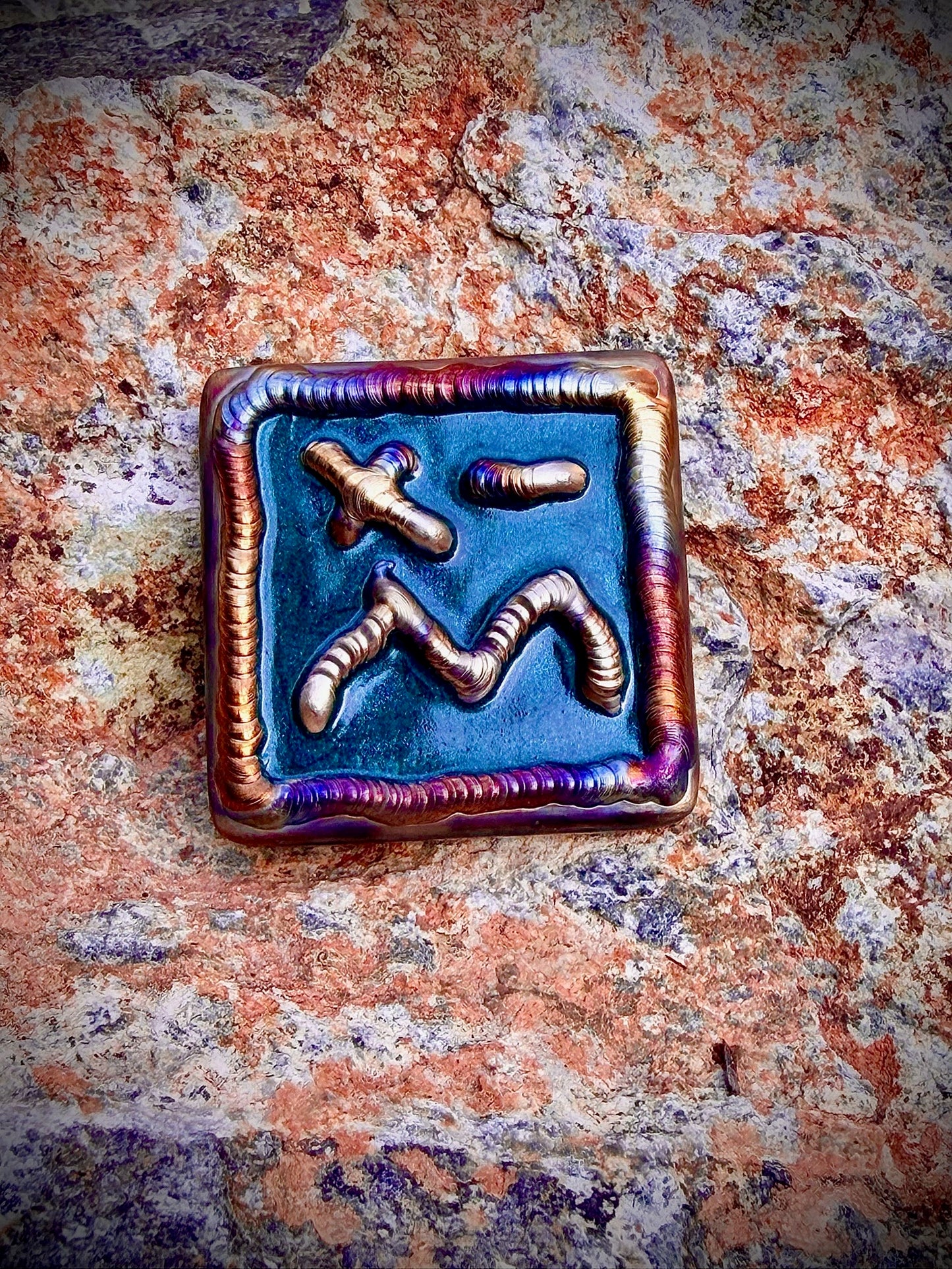 The “19th Hole” Ball Marker