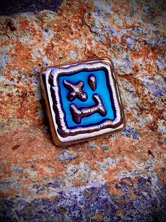 "Throwing Darts" Ball Marker